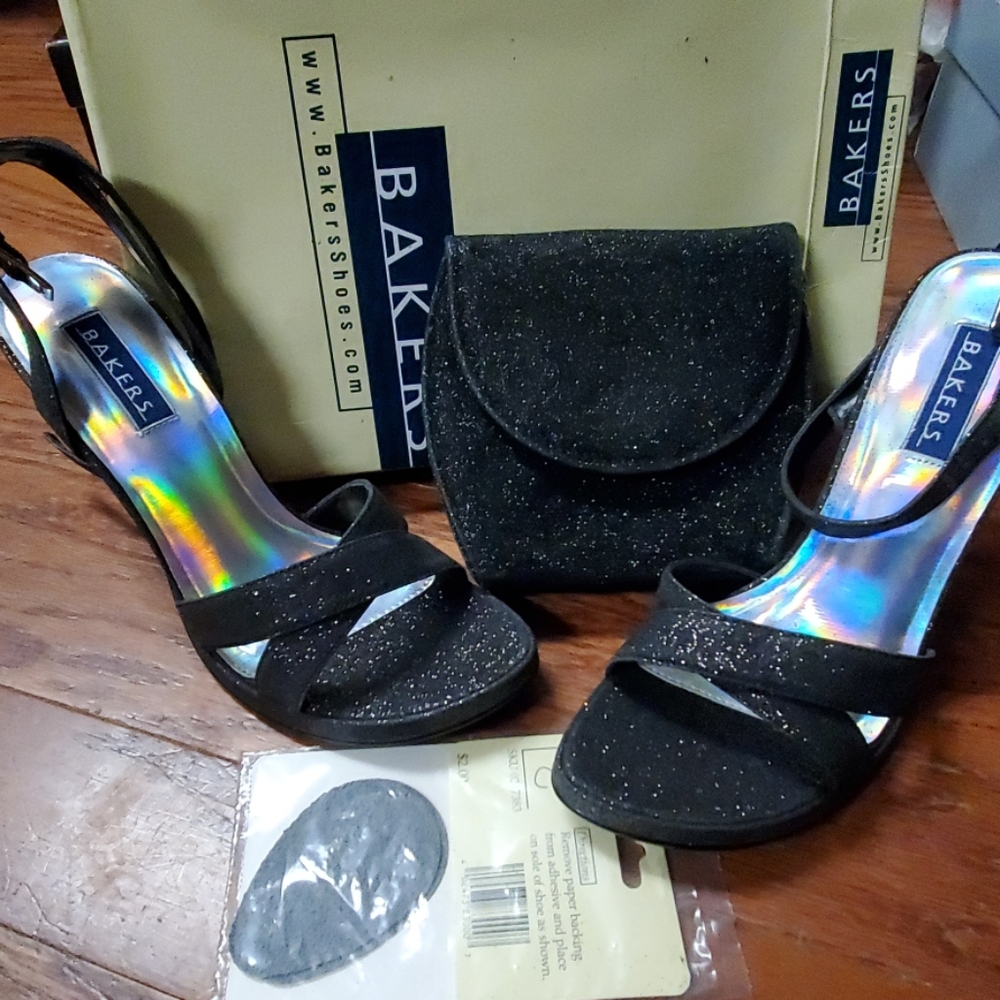Heels and purse set